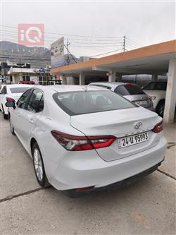 تۆیۆتا کامری